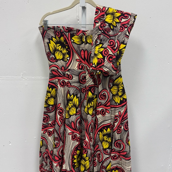 Floral One-Shoulder Dress - Picture 9 of 14